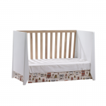 Flexx crib in white and natural oak wood as a daybed
